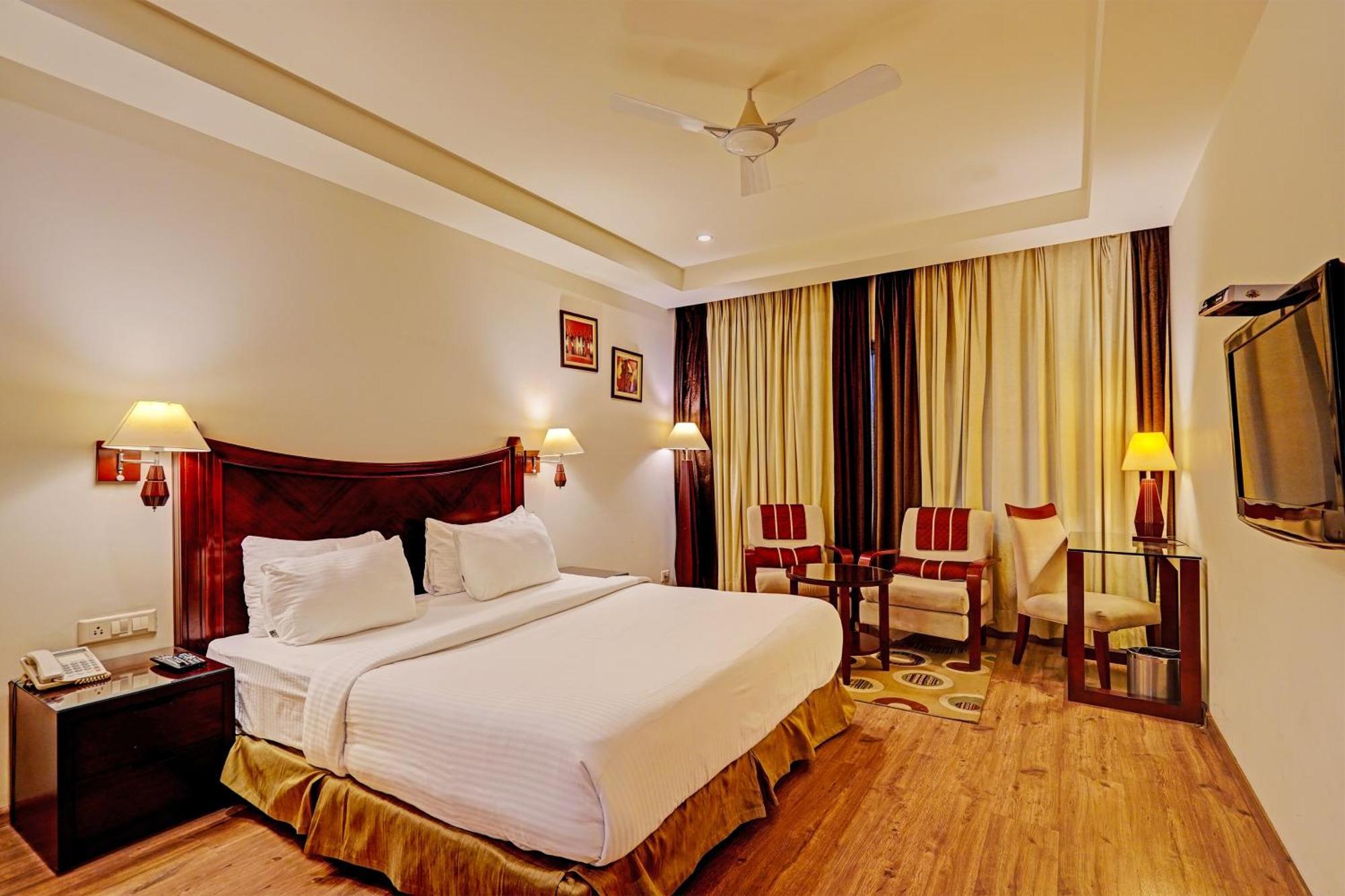 Hotel Grand Aerotech Нью-Дели Экстерьер фото